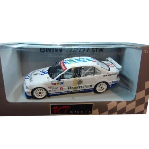 UT Models scala 1:18 articolo 39741 BMW 320i STW - Winklehock