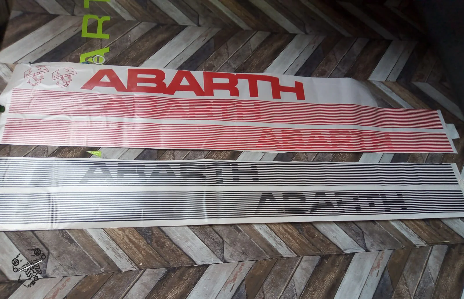 Strisce laterali adesive Custom 500 Abarth