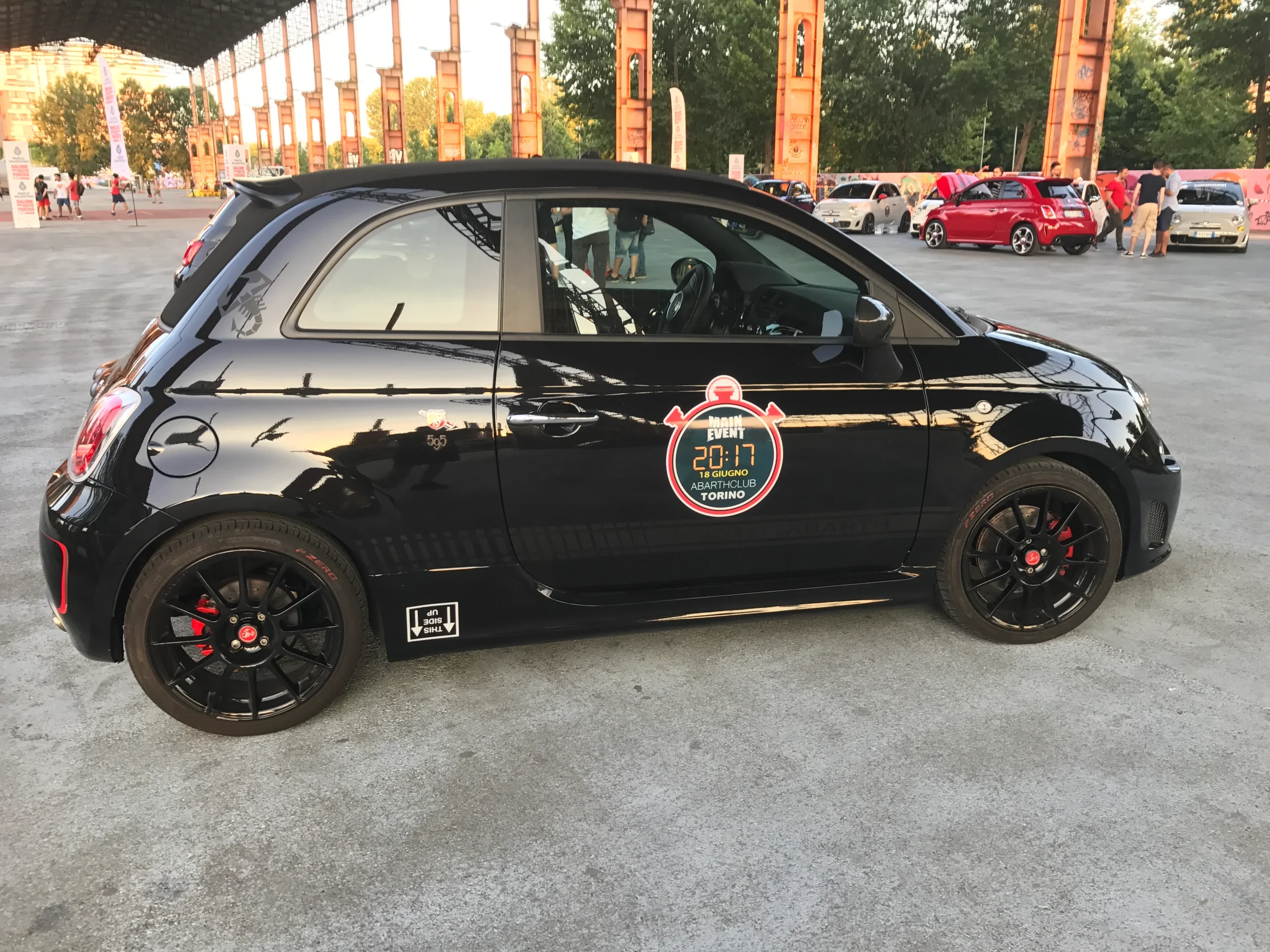 Stripes Strisce laterali Adesive Fiat 500 Abarth per fiancate - immagine 6